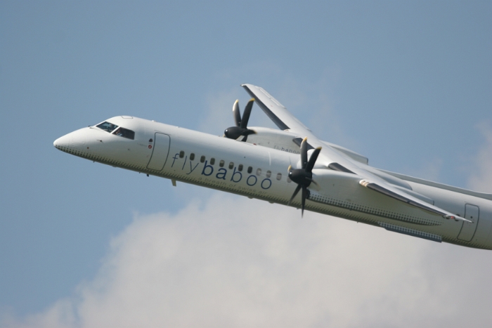 Dash 8-400 Flybaboo - 008